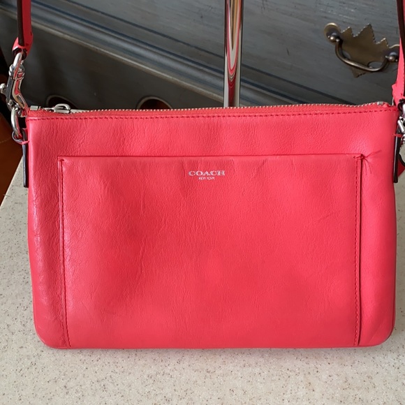 Coach leather Crossbody bag - Picture 2 of 6